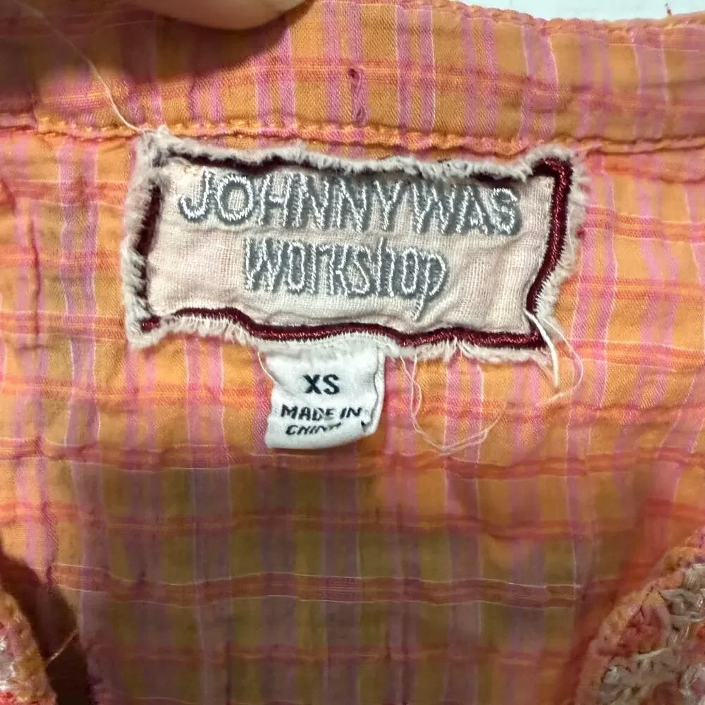 Johnny Was Workshop Embroidered Top XS Peach Floral Jungle Butterfly Leopard Bee
